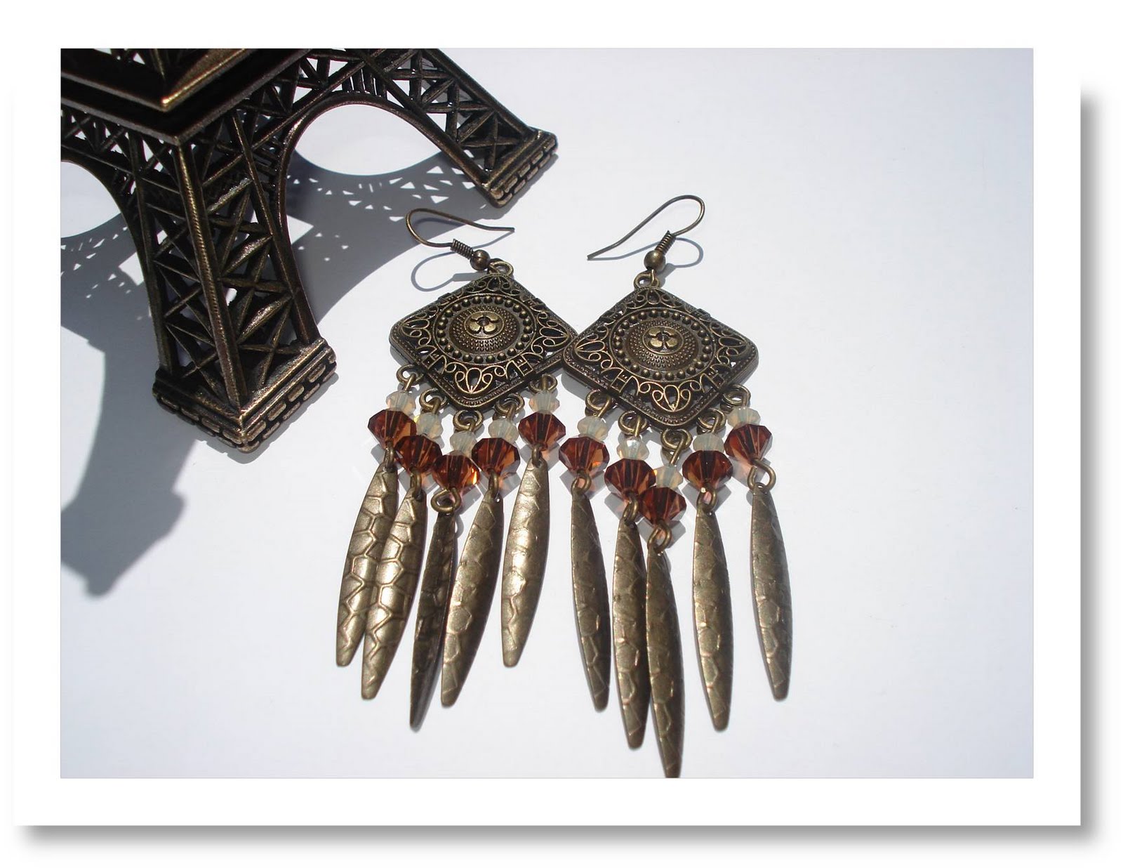 On The Rocks Brincos