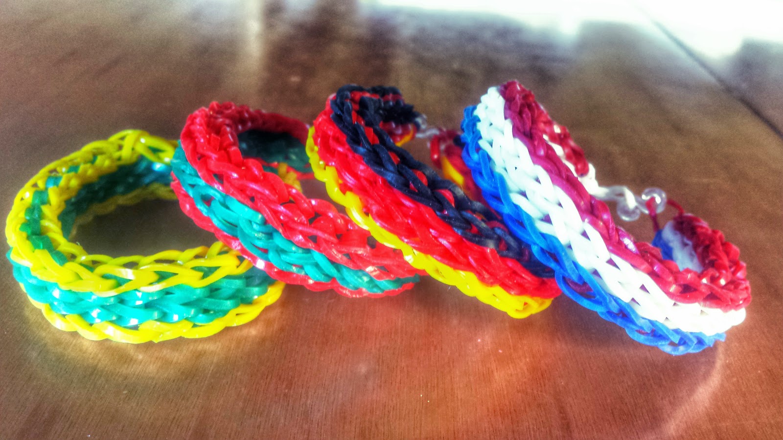 Pulseiras de elásticos Pulseira