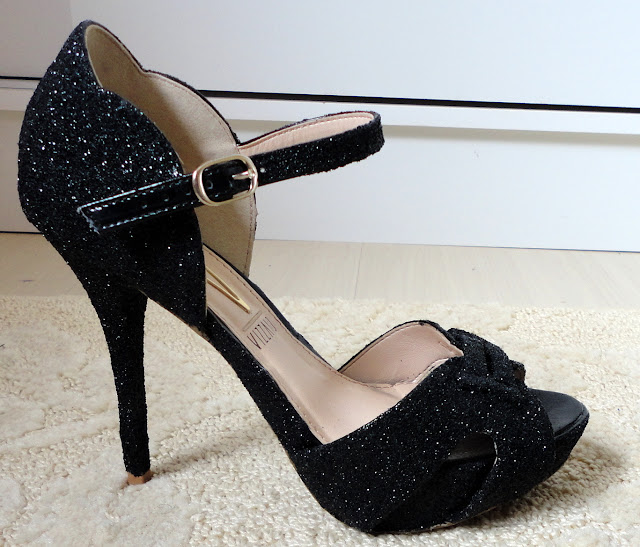 Hora de Diva Faça você mesma Seus sapatos com glitter