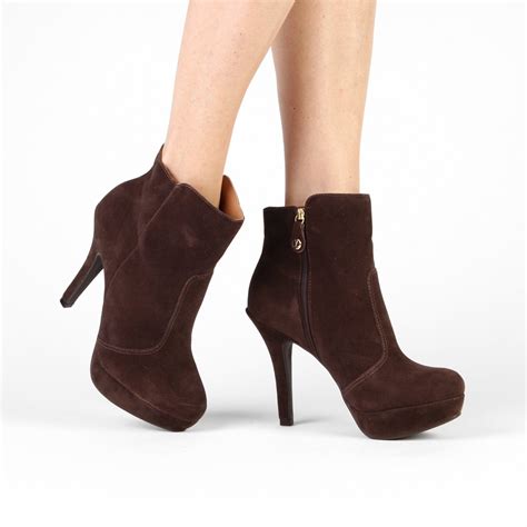 Comprar Bota Meia Pata Cano Curto Barato&nbsp;Preço