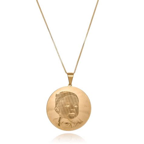 Comprar Colar Personalizado Foto Barato&nbsp;Preço