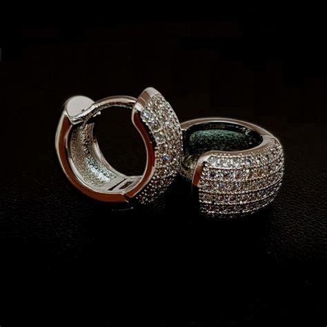 Comprar Brinco Masculino Semi Joia Barato&nbsp;Preço