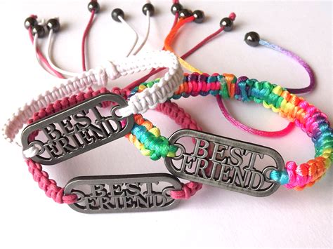 Comprar Pulseira Da Amizade Eletronica Barato&nbsp;Preço